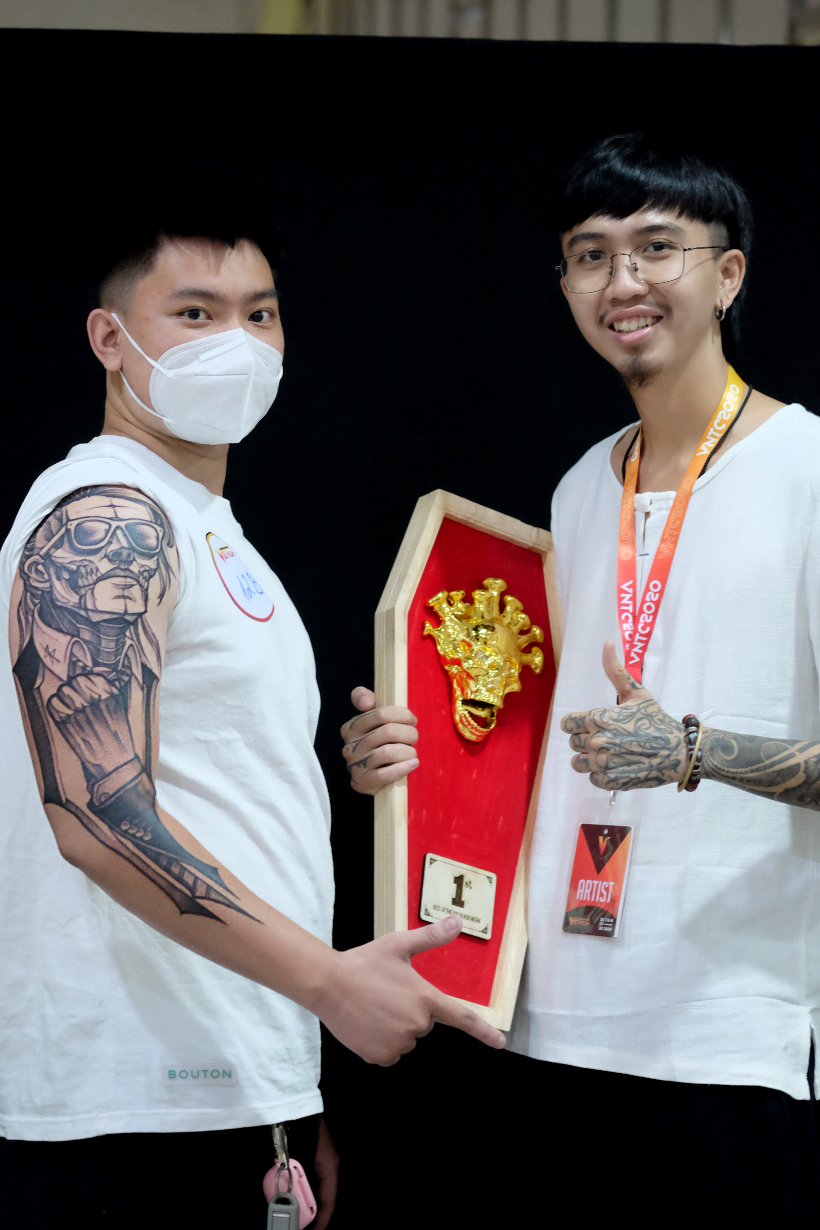 Giải Nhất Best Of The Day BlackWork tại VietNam Tattoo Convention 2020